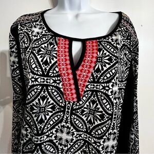 Women’s black, white, red long sleeve blouse top size large